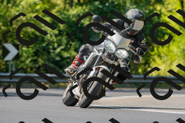 20250906113515_-R021182_r2