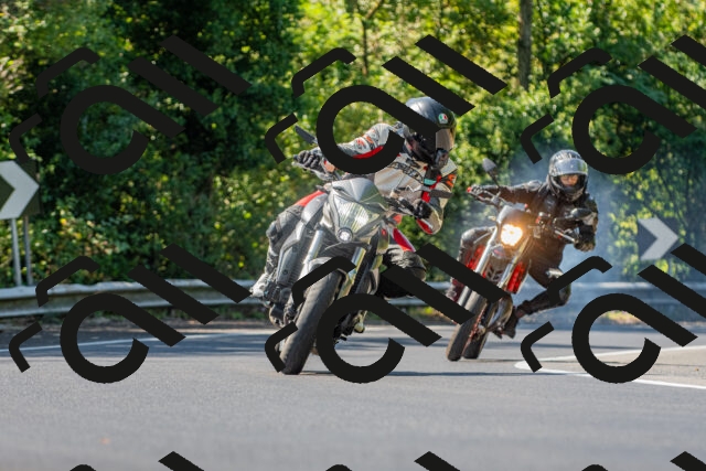 20250906113701_-R021186_r2