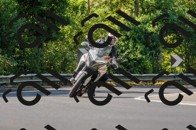 20250906113838_-R021194_r2