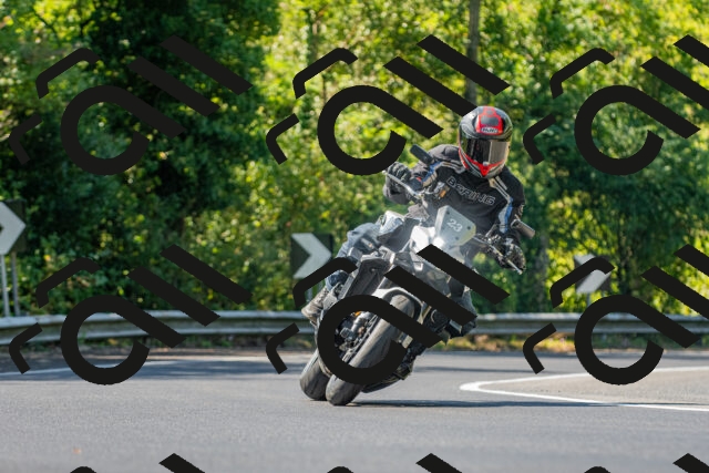 20250906114146_-R021208_r2