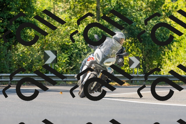 20250906114827_-R021232_r2