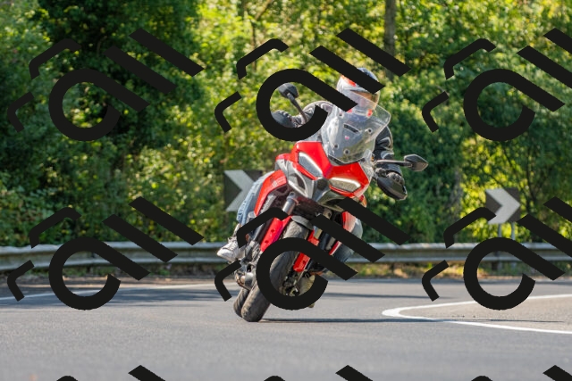 20250906114847_-R021246_r2