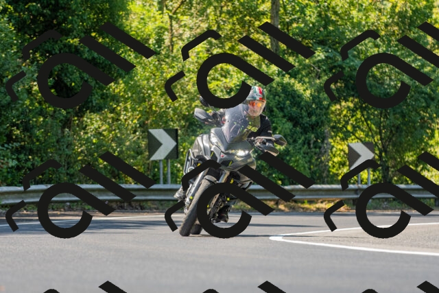 20250906114850_-R021250_r2