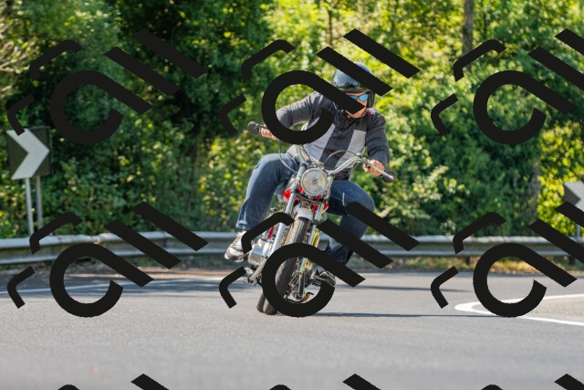 20250906120037_-R021282_r2