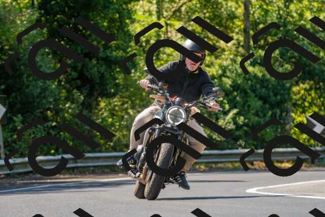 20250906120153_-R021292_r2