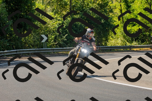 20250906120950_-R021302_r2