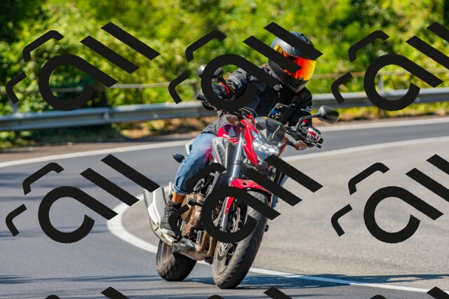 20250906122305_-R021353_r2