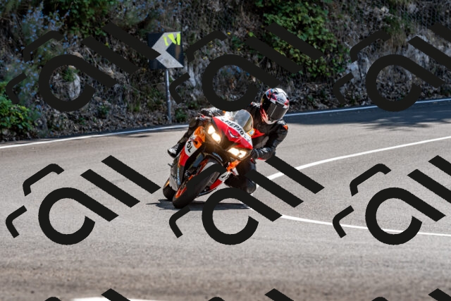 202509071314-DSC_8428_d2_