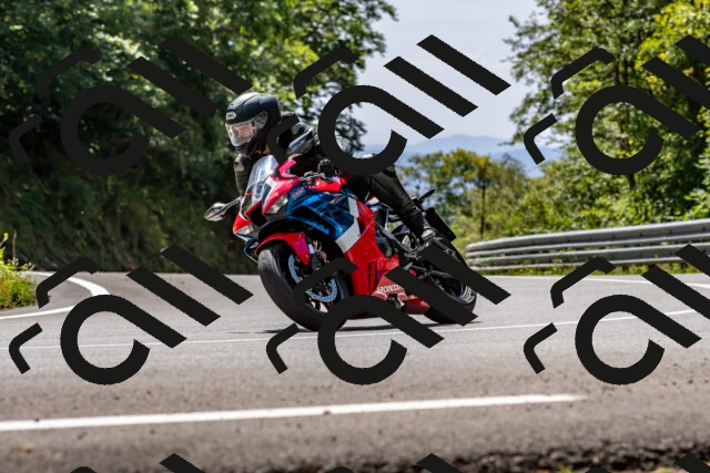 202509071321-DSC_8468_d2_