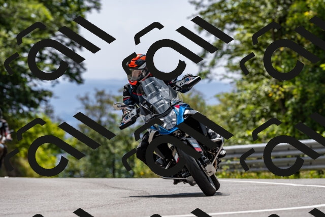 202509071350-DSC_8557_d2_