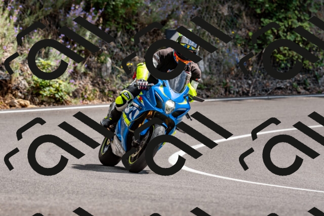 202509071352-DSC_8567_d2_