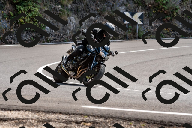 202509071402-DSC_8603_d2_