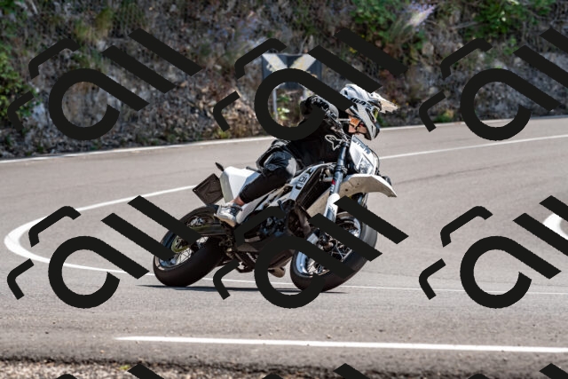 202509071414-DSC_8632_d2_