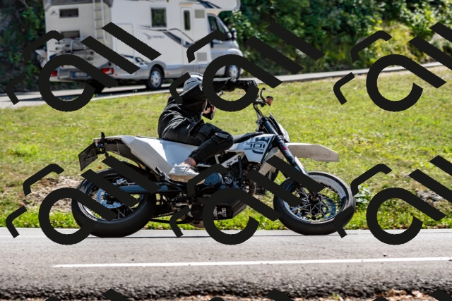 202509071414-DSC_8633_d2_