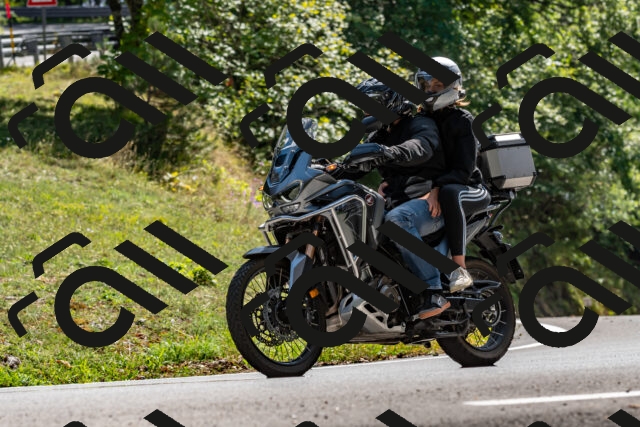 202509071447-DSC_8729_d2_