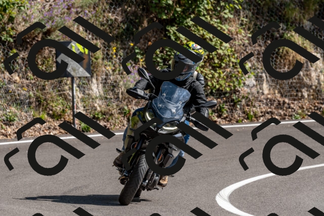 202509071516-DSC_8802_d2_