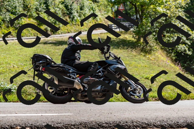 202509071519-DSC_8837_d2_