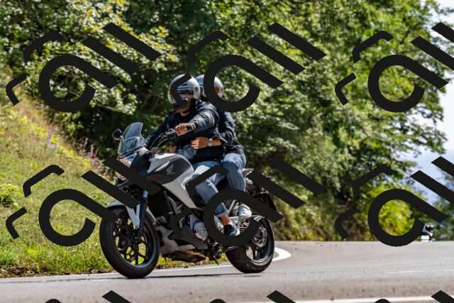 202509071524-DSC_8846_d2_