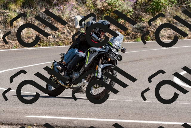 202509071533-DSC_8878_d2_