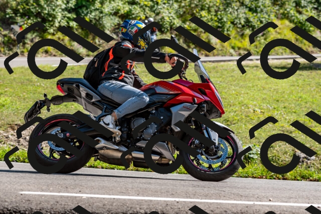 202509071540-DSC_8919_d2_