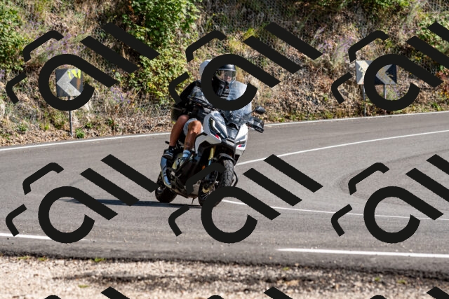 202509071543-DSC_8932_d2_