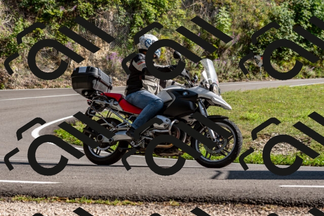 202509071557-DSC_8996_d2_