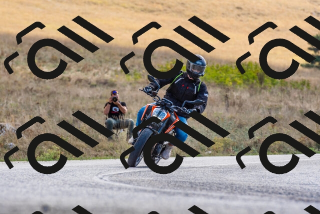 20250907103509-R01_6089_r1