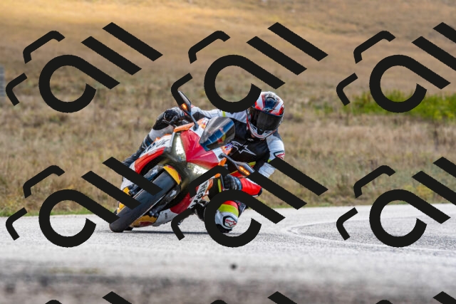 20250907104958-R01_6255_r1