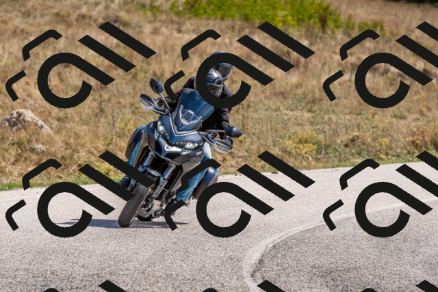 20250907122710-R01_6837_r1