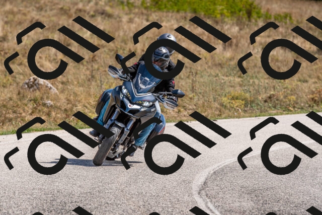 20250907122711-R01_6838_r1