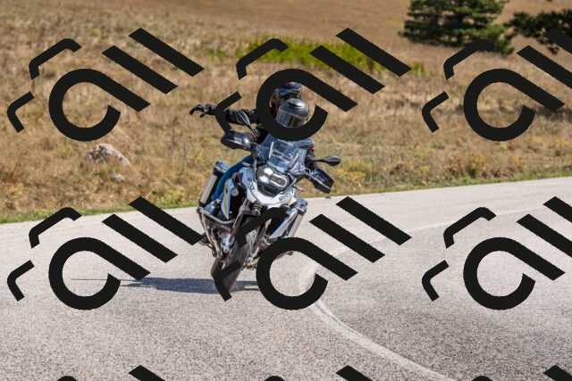 20250907122716-R01_6843_r1