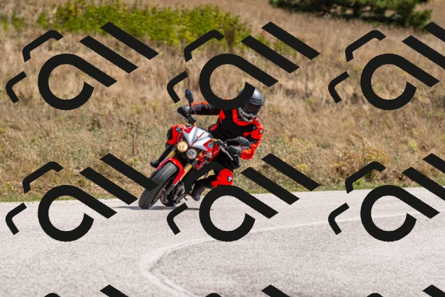 20250907124114-R01_6991_r1