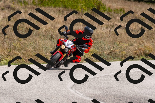 20250907124115-R01_6992_r1