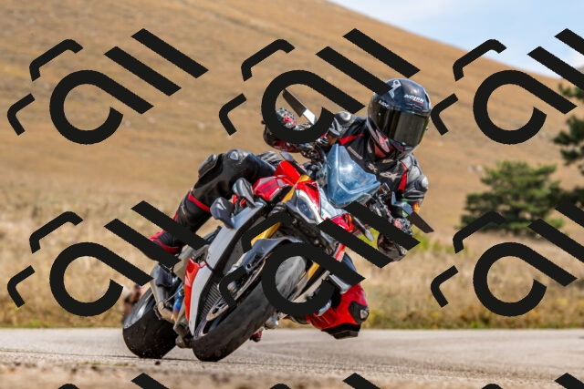 20250907124454-R01_7040_r1