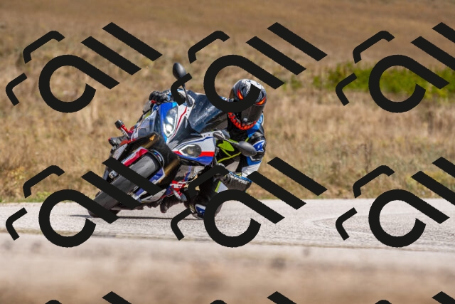 20250907125727-R01_7125_r1