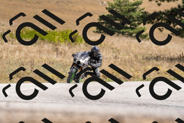 20250907125732-R01_7130_r1