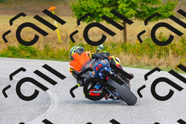 20250907104512_-R021579_r2