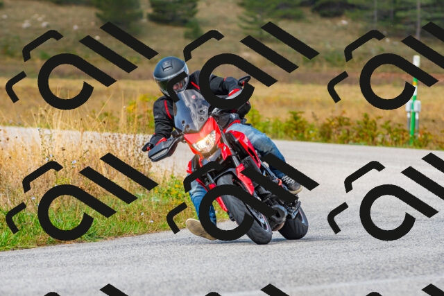 20250907104902_-R021603_r2