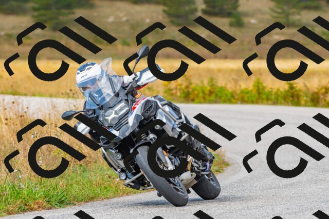 20250907104955_-R021607_r2