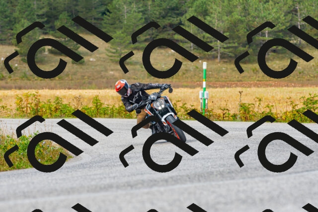 20250907105012_-R021619_r2