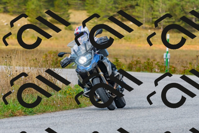 20250907105443_-R021662_r2