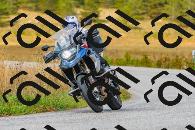 20250907105444_-R021663_r2