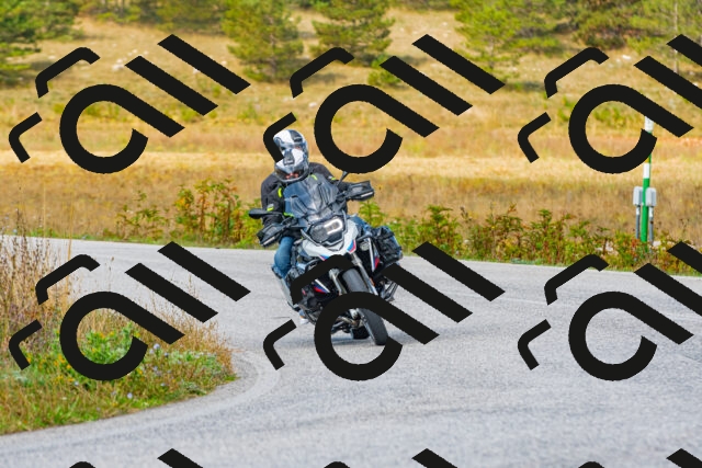 20250907105629_-R021692_r2