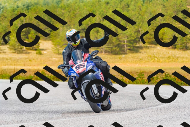 20250907105659_-R021697_r2