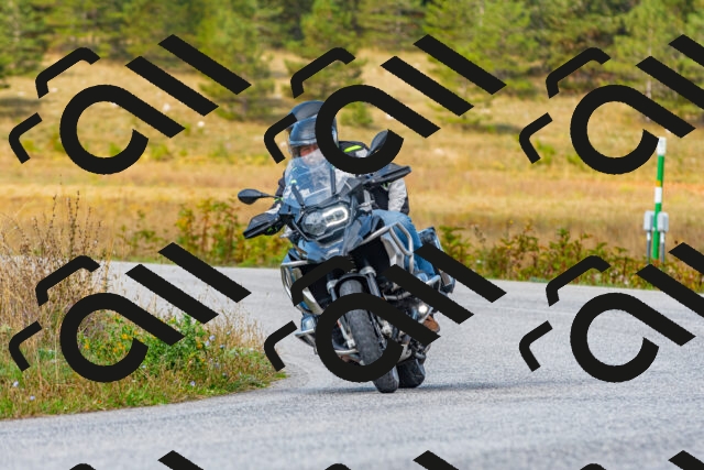 20250907105709_-R021703_r2