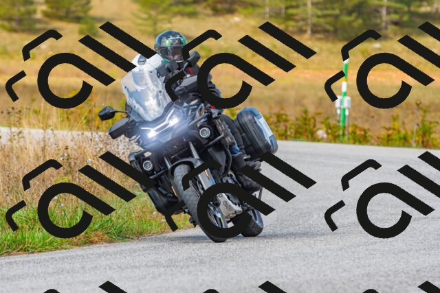 20250907105801_-R021708_r2