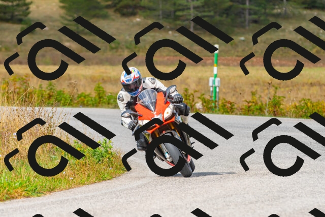 20250907110519_-R021771_r2