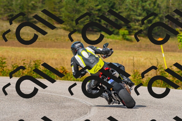 20250907110818_-R021815_r2