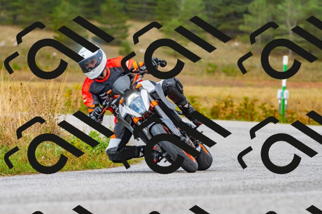 20250907111813_-R021842_r2