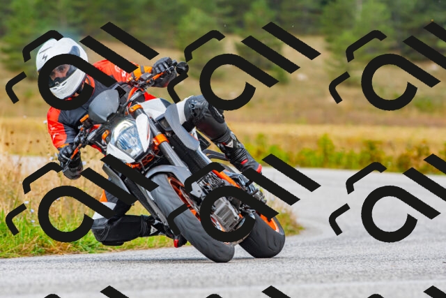 20250907111813_-R021843_r2